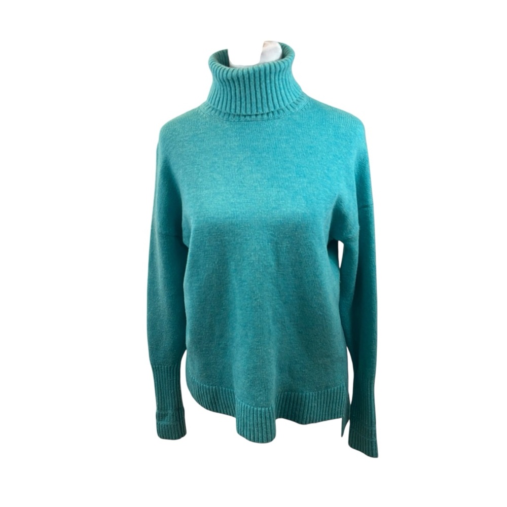 Ladies J Crew Tiffany Blue Turtleneckโ Sweater Size Small